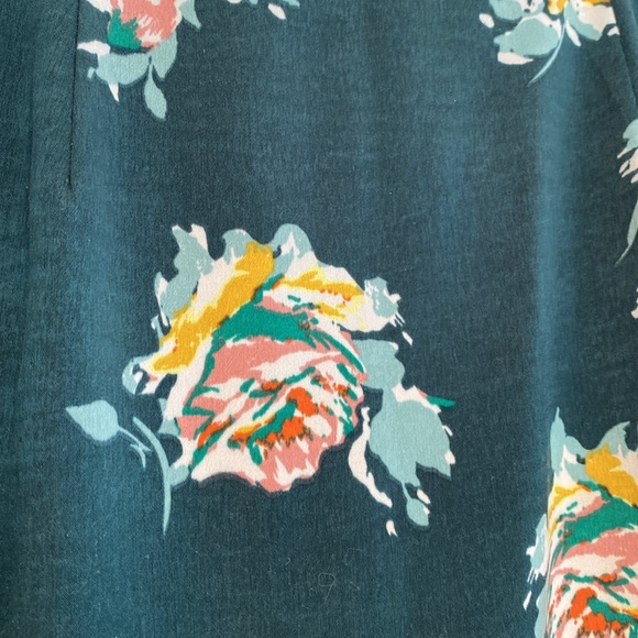 Halogen forest green floral midi bias cut skirt with pleat detail — 8 - Picture 12 of 12